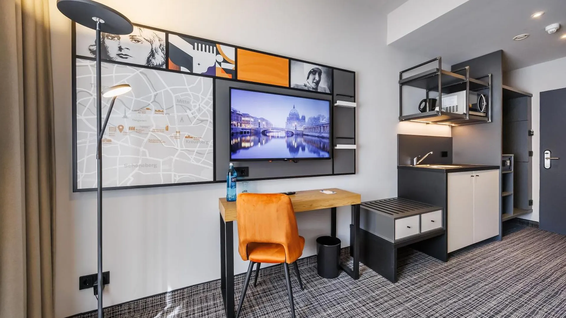 Hotel Luetzow Берлин 3*,  Германия