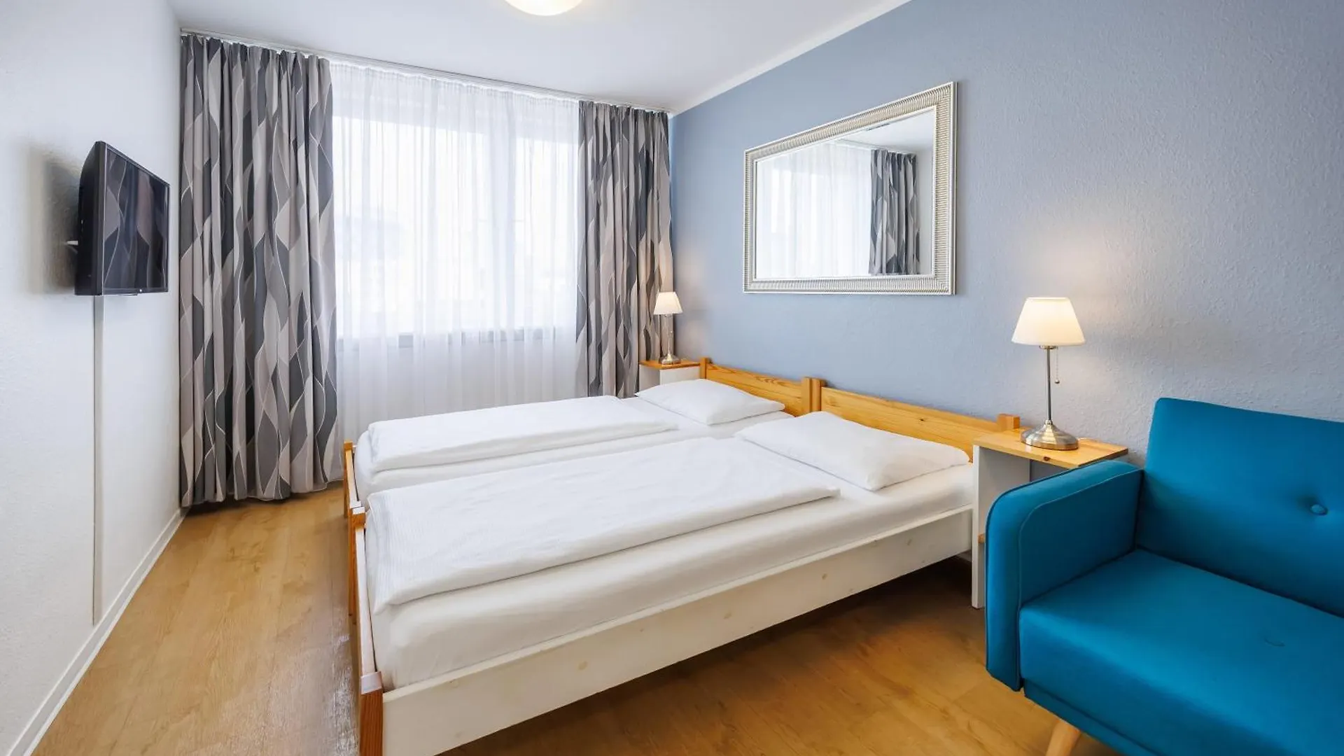 Hotel Luetzow Берлин