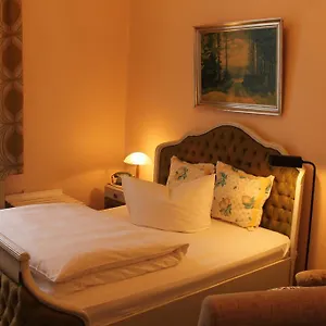 2* Gasthof Columbus Am Kurfürstendamm